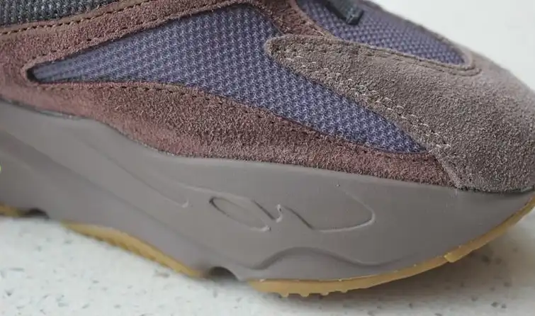 PK GOD YEEZY BOOST 700 MAUVE WITH RETAIL MATERIALS READY