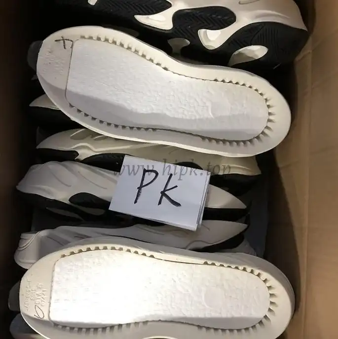 PK God YEEZY BOOST WAVE RUNNER 700 V2 STATIC FULL REFLECTIVE 3M Huayiyi retail version ready to ship