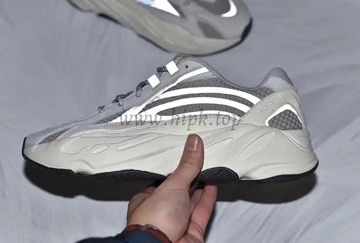 PK God YEEZY BOOST WAVE RUNNER 700 V2 STATIC FULL REFLECTIVE 3M Huayiyi retail version ready to ship