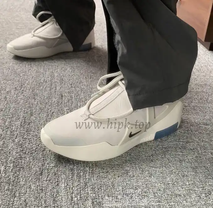 EXCLUSIVE RETAIL PK GOD NIKE AIR FEAR OF GOD 1 LIGHT BONE BLACK AR4237-002 READY TO SHIP