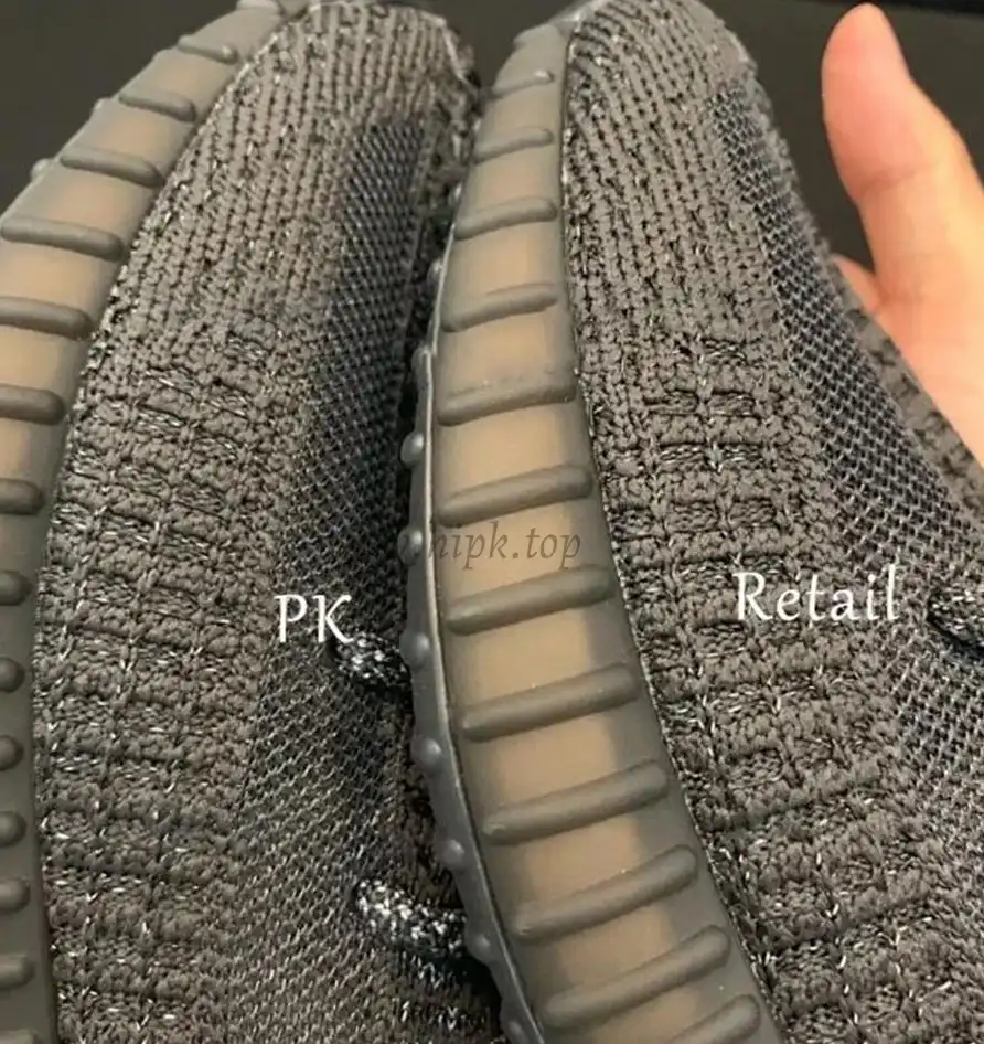 EXCLUSIVE PK GOD YEEZY 350 V2 BLACK 3M WITH REAL PREMEKNIT FROM HUAYIYI WHICH OFFER PRIMEKNIT TO ADIDAS DIRECTLY READY TO SHIP