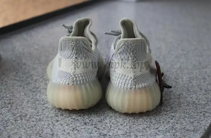 EXCLUSIVE PK GOD YEEZY 350 V2 Lundmark WITH REAL PREMEKNIT FROM HUAYIYI WHICH OFFER PRIMEKNIT TO ADIDAS DIRECTLY READY TO SHIP