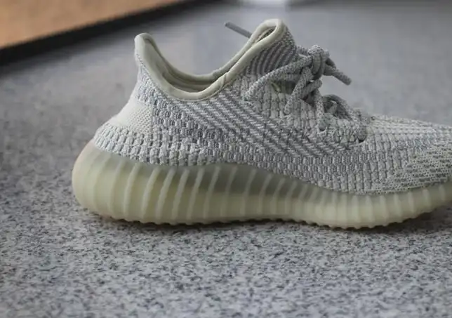 EXCLUSIVE PK GOD YEEZY 350 V2 Lundmark WITH REAL PREMEKNIT FROM HUAYIYI WHICH OFFER PRIMEKNIT TO ADIDAS DIRECTLY READY TO SHIP