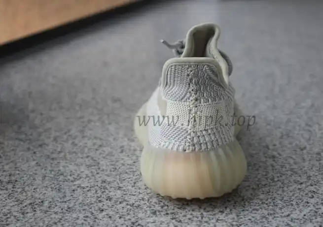 EXCLUSIVE PK GOD YEEZY 350 V2 Lundmark WITH REAL PREMEKNIT FROM HUAYIYI WHICH OFFER PRIMEKNIT TO ADIDAS DIRECTLY READY TO SHIP