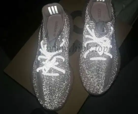 EXCLUSIVE PK GOD YEEZY 350 V2 SYNTH 3M reflective WITH REAL PREMEKNIT FROM HUAYIYI WHICH OFFER PRIMEKNIT TO ADIDAS DIRECTLY READY TO SHIP