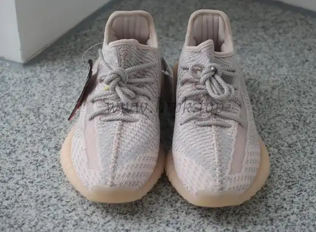 EXCLUSIVE PK GOD YEEZY 350 V2 SYNTH NON REFLECTIVE WITH REAL PREMEKNIT FROM HUAYIYI WHICH OFFER PRIMEKNIT TO ADIDAS DIRECTLY READY TO SHIP