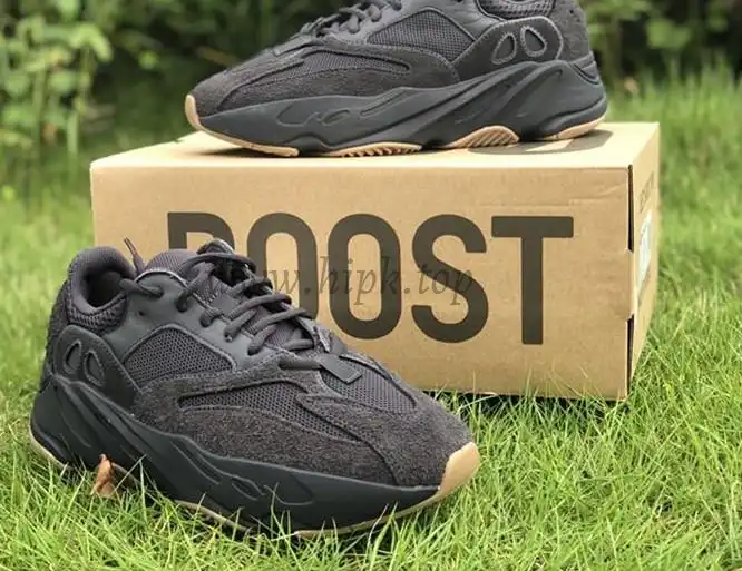 PK GOD YEEZY 700 “Utility Black”FV 5304 RETAIL MATERIALS READY TO SHIP