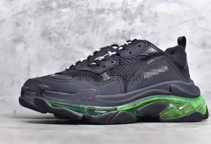 PK GOD PARIS TRIPLE S CLEAR SOLE TRAINER Black Green real materials READY TO SHIP