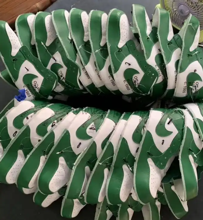 PK God exclusive OFF-WHITE x Futura x Nike Dunk white pine green retail materails ready to ship