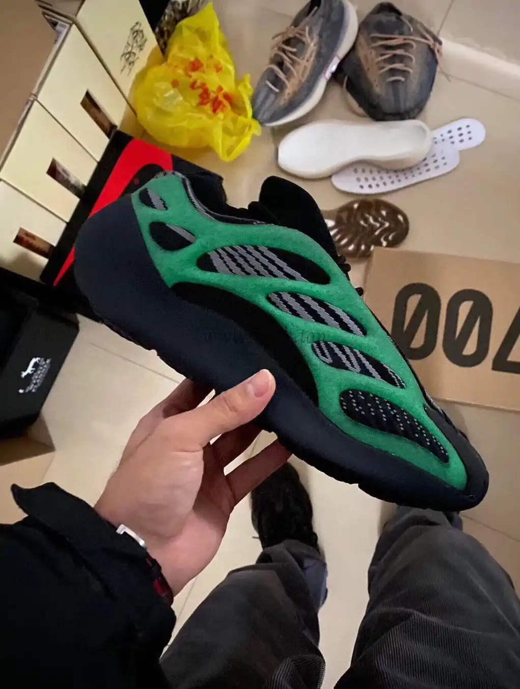 Pk God exclusive yeezy 700 V3 Black retail materials ready to ship