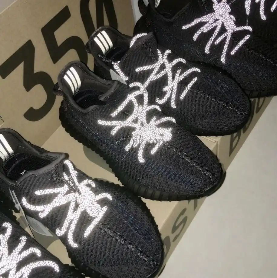 Exclusive GOD YEEZY 350 V2 Black WITH REAL PREMEKNIT FROM HUAYIYI WHICH OFFER PRIMEKNIT TO ADIDAS DIRECTLY READY TO SHIP