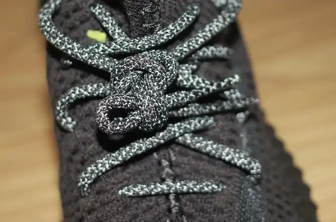 Exclusive GOD YEEZY 350 V2 Black WITH REAL PREMEKNIT FROM HUAYIYI WHICH OFFER PRIMEKNIT TO ADIDAS DIRECTLY READY TO SHIP