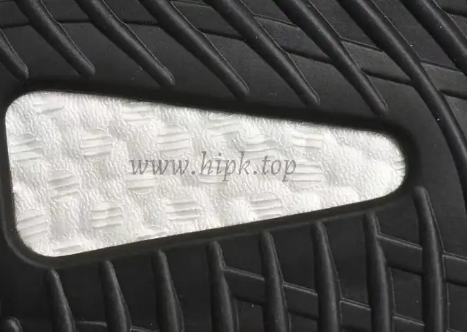 Exclusive GOD YEEZY 350 V2 Black WITH REAL PREMEKNIT FROM HUAYIYI WHICH OFFER PRIMEKNIT TO ADIDAS DIRECTLY READY TO SHIP