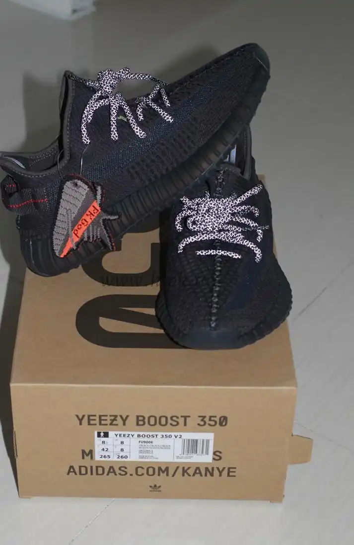 Exclusive GOD YEEZY 350 V2 Black WITH REAL PREMEKNIT FROM HUAYIYI WHICH OFFER PRIMEKNIT TO ADIDAS DIRECTLY READY TO SHIP