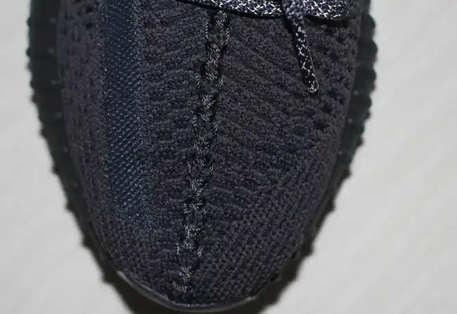 Exclusive GOD YEEZY 350 V2 Black WITH REAL PREMEKNIT FROM HUAYIYI WHICH OFFER PRIMEKNIT TO ADIDAS DIRECTLY READY TO SHIP