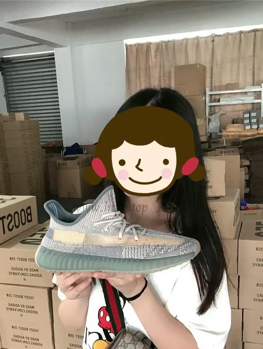 EXCLUSIVE PK GOD YEEZY 350 V2 IsrafilWITH REAL PREMEKNIT FROM HUAYIYI WHICH OFFER PRIMEKNIT TO ADIDAS DIRECTLY READY to ship