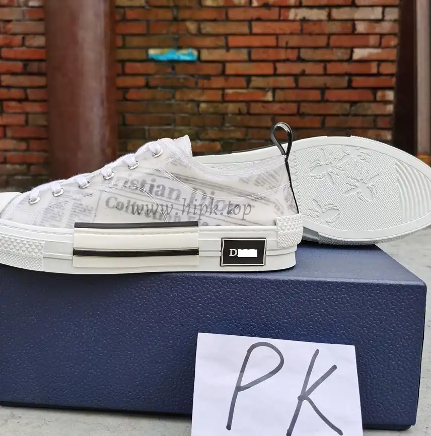 PK God Di*R retail version b23 low topWhite Canvas AND DANIEL ARSHAM Motif come with retail materials total ready to ship