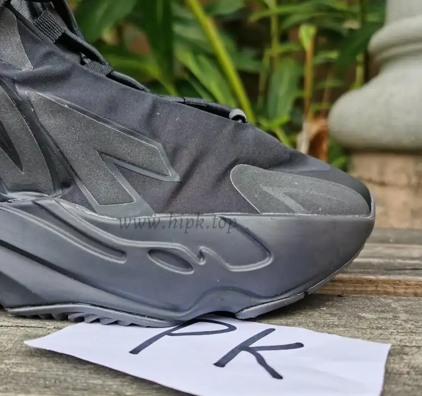 PKGod yeezy boost 700 MNVN black retail materials ready to ship