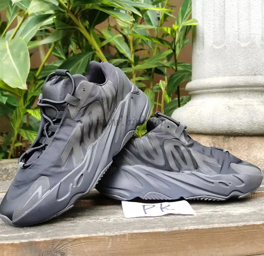 PKGod yeezy boost 700 MNVN black retail materials ready to ship