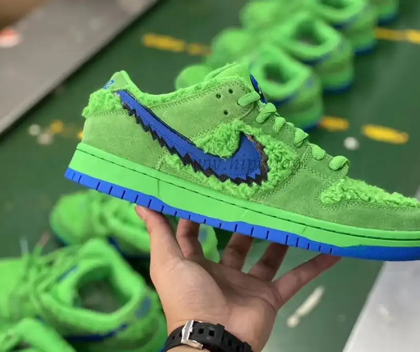 PKGOD exclusive Grateful Dead X SB dunk low pro Green bear ready to ship