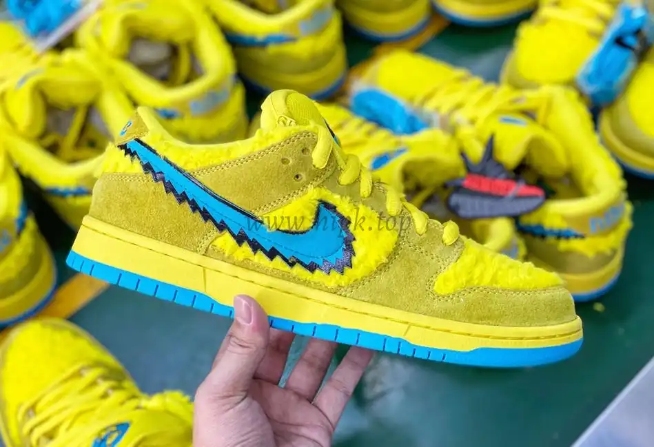 PKGOD exclusive Grateful Dead X SB dunk low pro Opti Yellow ready to ship