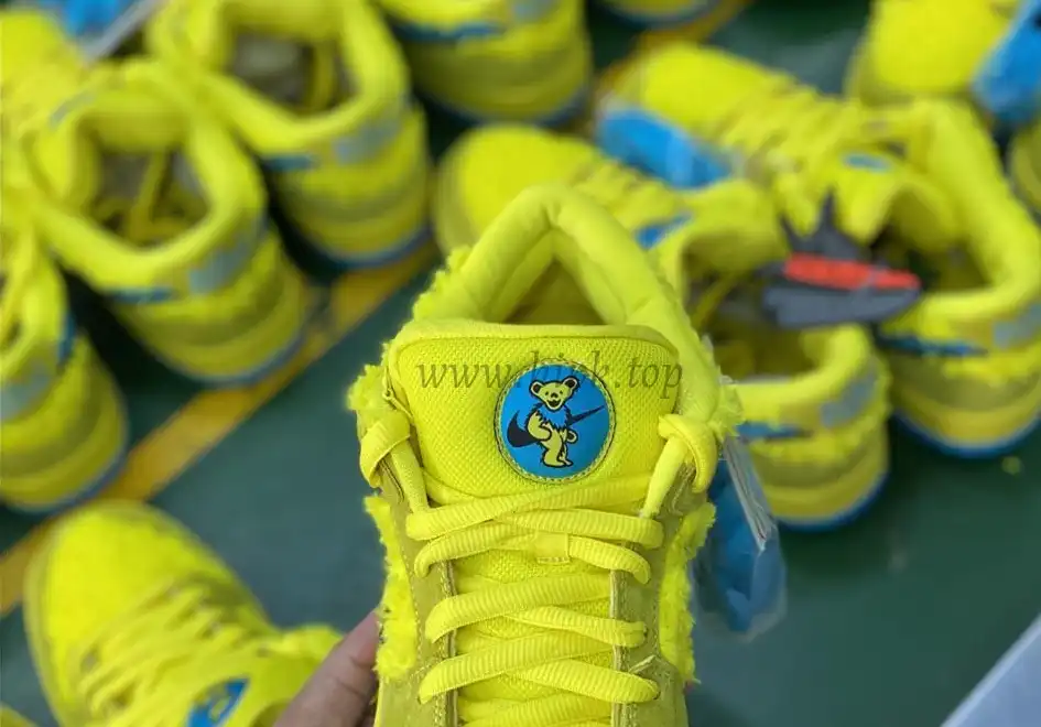 PKGOD exclusive Grateful Dead X SB dunk low pro Opti Yellow ready to ship