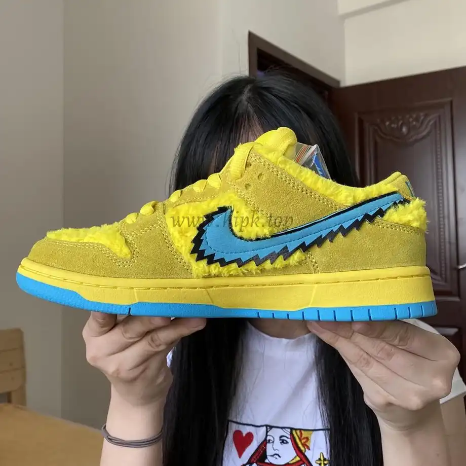 PKGOD exclusive Grateful Dead X SB dunk low pro Opti Yellow ready to ship