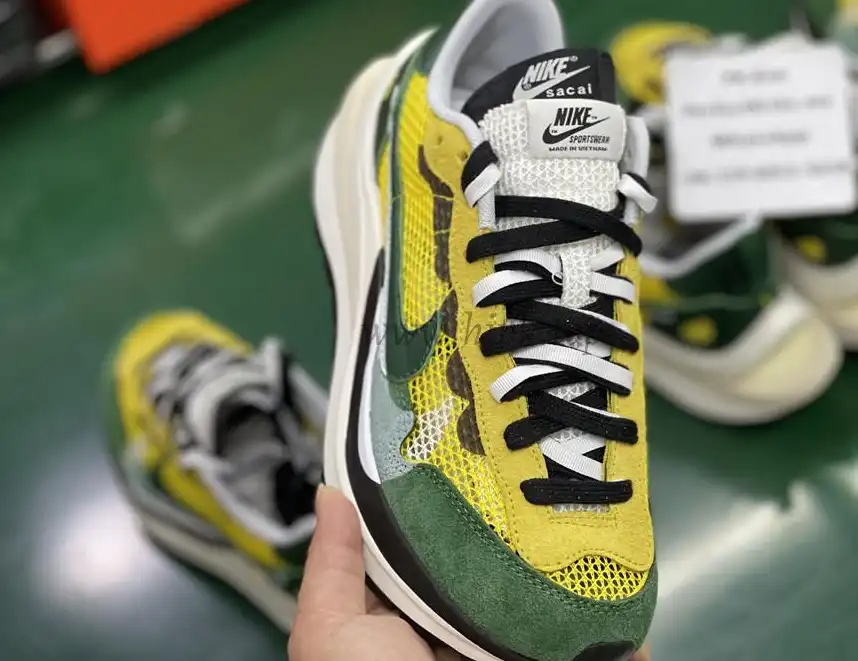 PK God sacai X Nike vaporwaffle tour yellowretail materials ready to ship