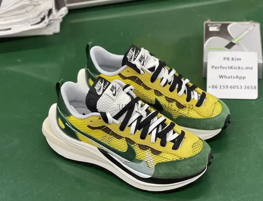 PK God sacai X Nike vaporwaffle tour yellowretail materials ready to ship