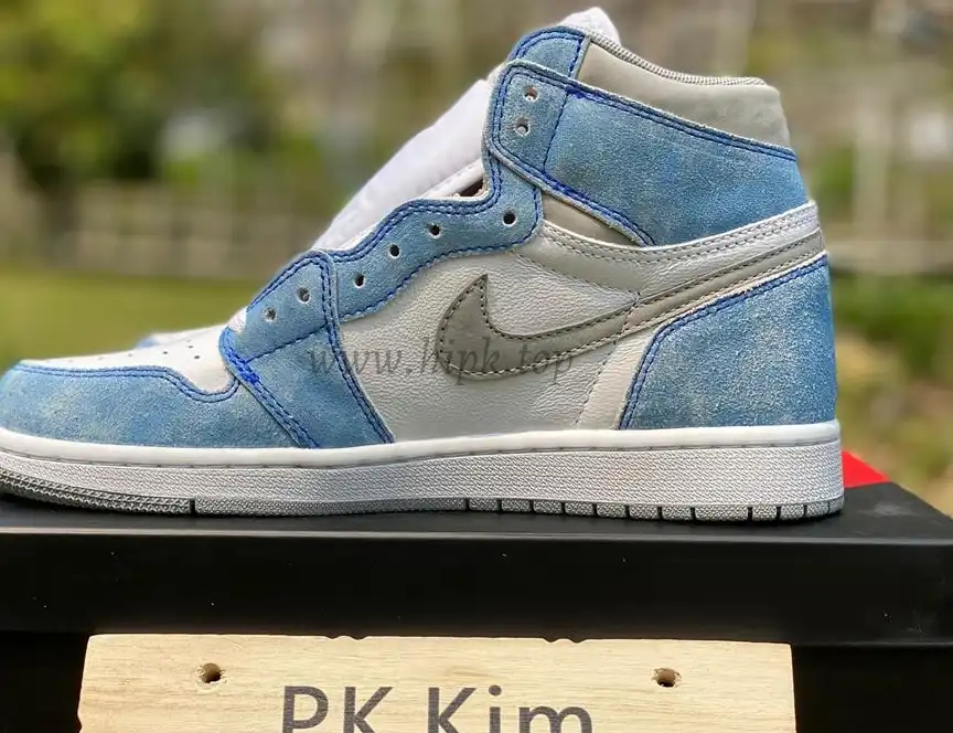 Pk god air Jordan 1 OG retro hyper royalretail materials ready on March 4th