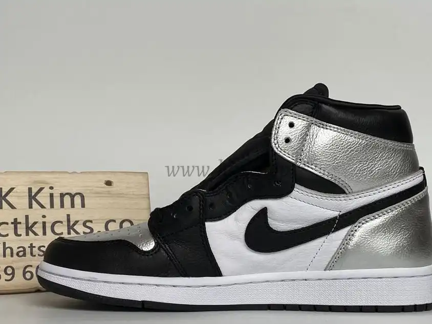 Pk god air Jordan 1 OG retro silver toe retail materials ready on March 10th