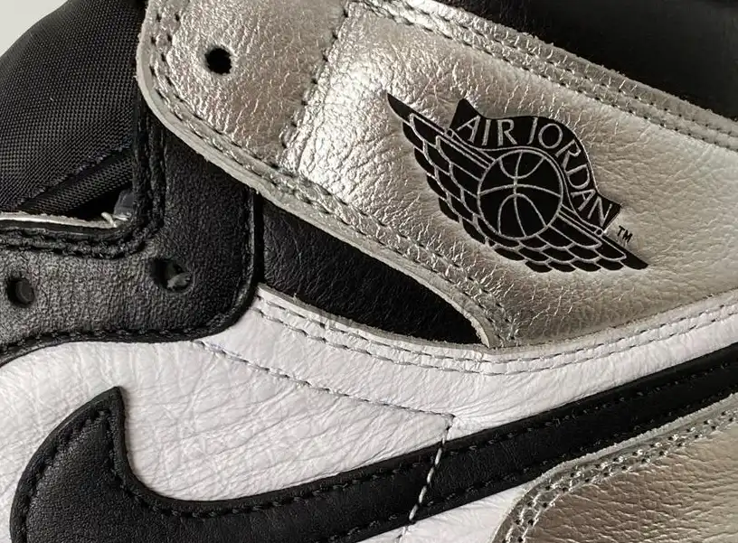 Pk god air Jordan 1 OG retro silver toe retail materials ready on March 10th