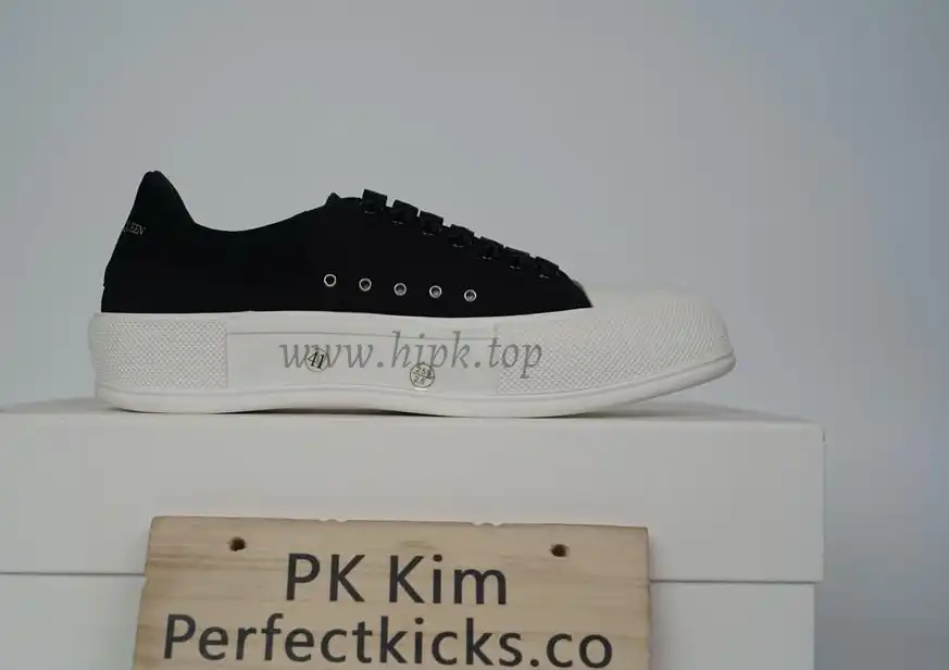 PK GOD ALXNDER MC MCQUEEN PARIS lowBlackSUEDE HEEL BEST VERSION READY TO SHIP