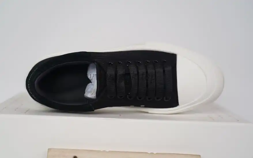 PK GOD ALXNDER MC MCQUEEN PARIS lowBlackSUEDE HEEL BEST VERSION READY TO SHIP