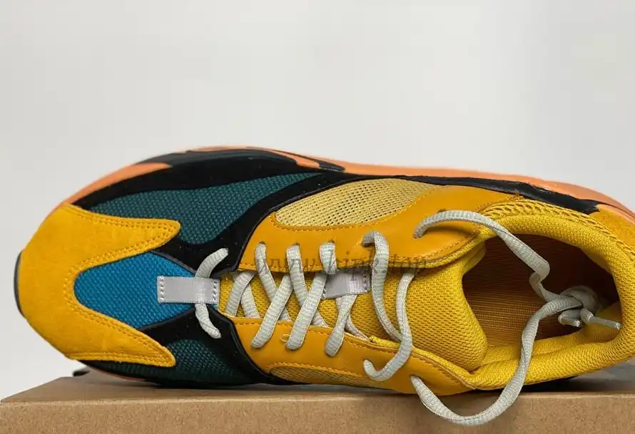 Pk god yeezy boost 700 Sun retail materials ready to ship