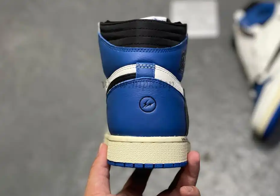 PK 4.0 Travis Scott X Fragment X Air Jordan 1 High OG retail materials ready to ship