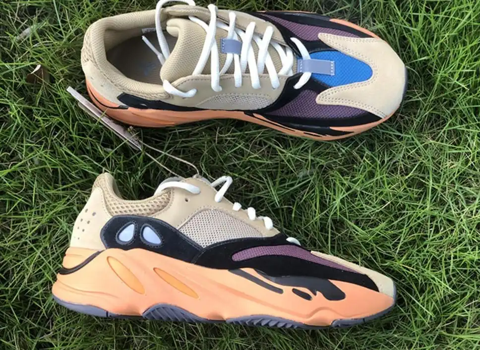 PK GOD Yeezy 700 “Enflame Amber”retail materials ready to ship