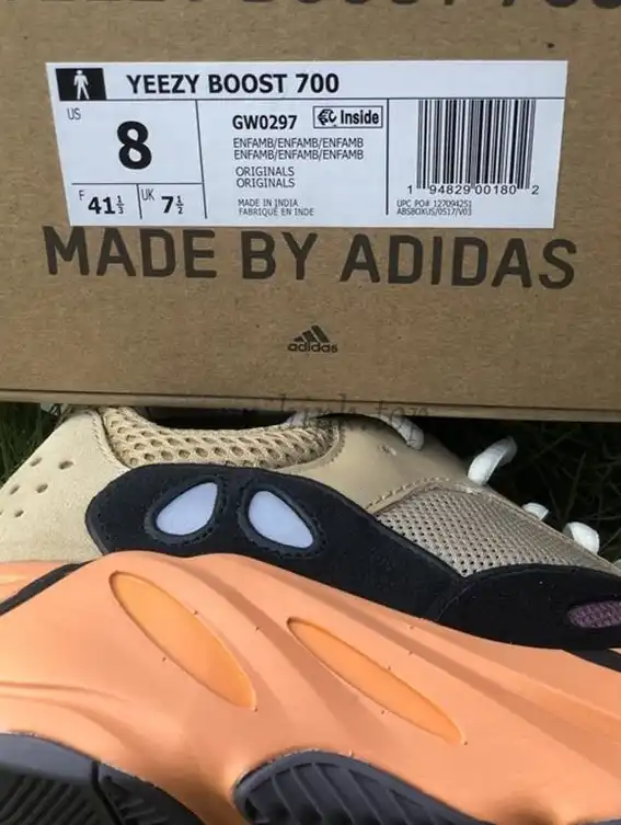 PK GOD Yeezy 700 “Enflame Amber”retail materials ready to ship