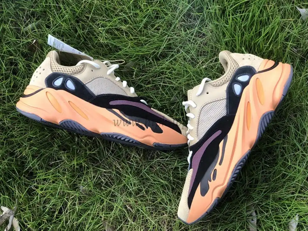 PK GOD Yeezy 700 “Enflame Amber”retail materials ready to ship