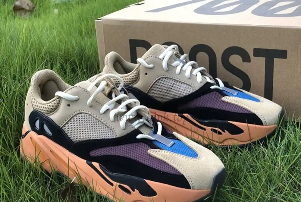 PK GOD Yeezy 700 “Enflame Amber”retail materials ready to ship