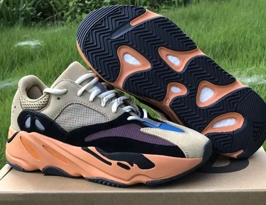 PK GOD Yeezy 700 “Enflame Amber”retail materials ready to ship