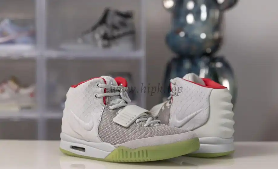 God Air Yeezy 2 Wolf Grey  Pure Platinum Real materials Limited pairs