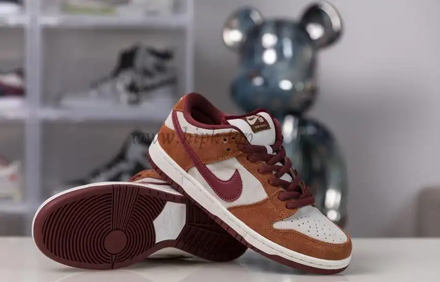 PK God Nike SB dunk Low Russet Cedar retail materials ready to ship