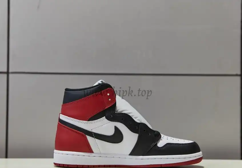 AIR JORDAN 1 OG RETRO HIGH BLACK TOE BEST VERSION