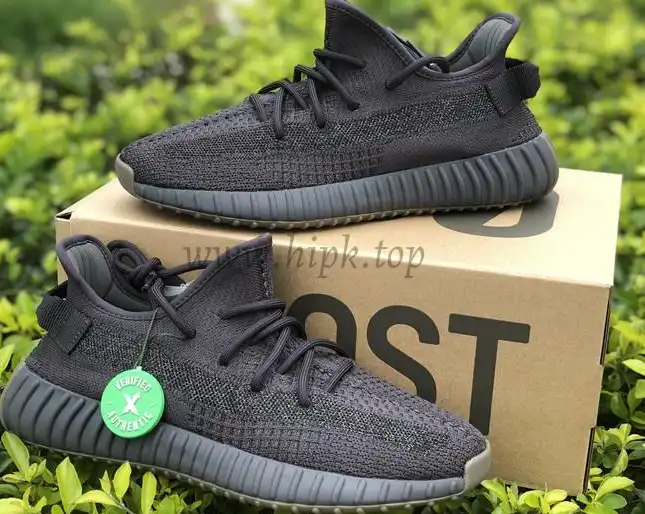 EXCLUSIVE PK GOD YEEZY 350 V2 CINDERWITH REAL PREMEKNIT FROM HUAYIYI WHICH OFFER PRIMEKNIT TO ADIDAS DIRECTLY READY to ship