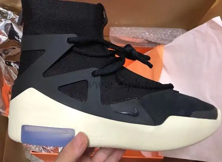 EXCLUSIVE RETAIL PK GOD NIKE AIR FEAR OF GOD 1 LIGHT BLACK BLACK AAR4237-001READY TO SHIP