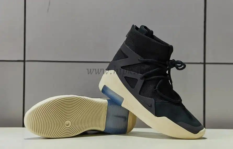 EXCLUSIVE RETAIL PK GOD NIKE AIR FEAR OF GOD 1 LIGHT BLACK BLACK AAR4237-001READY TO SHIP