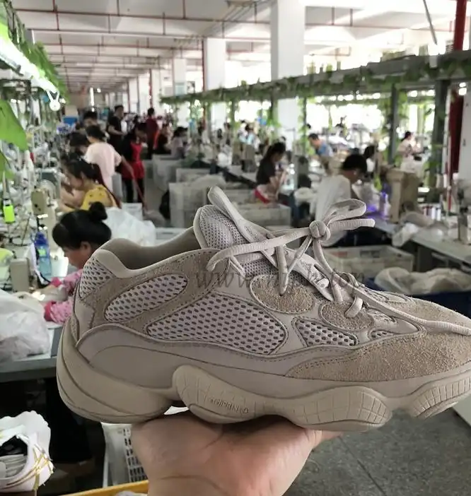 GodYEEZY 500 DESERT RAT BLUSH retail sample version ready to ship