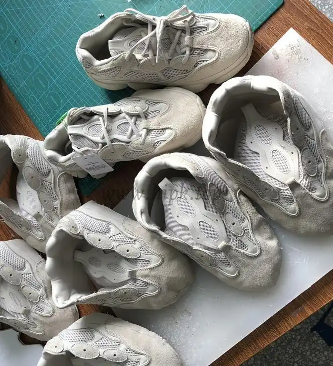 GodYEEZY 500 DESERT RAT BLUSH retail sample version ready to ship