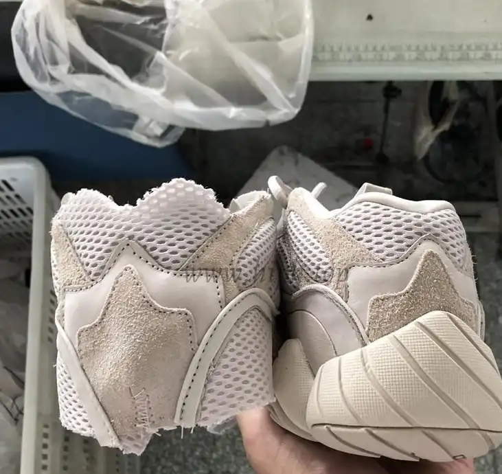 GodYEEZY 500 DESERT RAT BLUSH retail sample version ready to ship